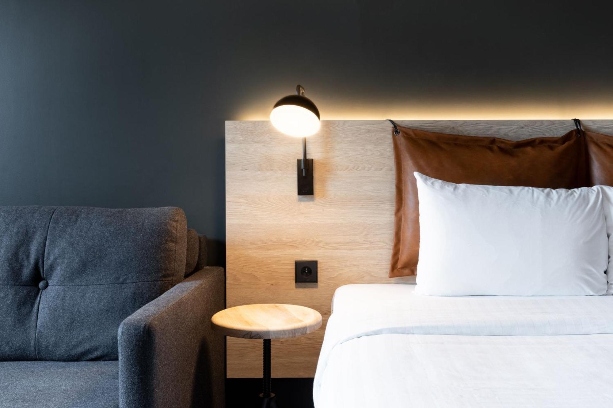 Moxy Paris Val D'Europe Hotell Montévrain Exteriör bild